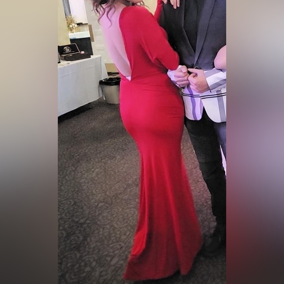 *Like New* ISSUES New York x Nordstrom Red Dress Women Designer Sz Small (2-6) - Picture 3 of 3